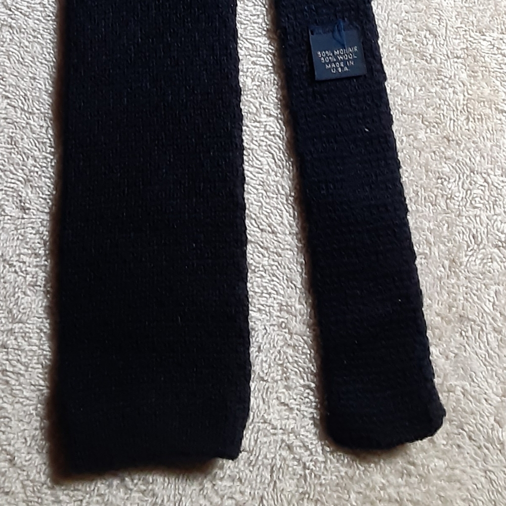 Mens knit wool tie